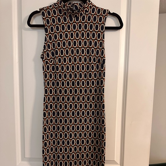 Forever 21 women’s dress multicolor geometric - Picture 6 of 6